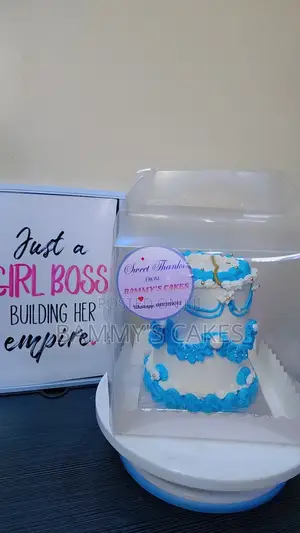 Birthday Vintage Cake