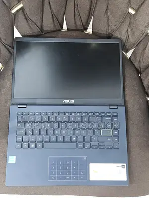 Laptop Asus 8GB Intel SSD 256GB