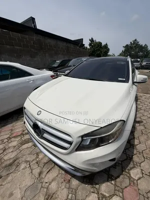 Mercedes-Benz CLA-Class CLA 250 4MATIC Sedan 2015 White