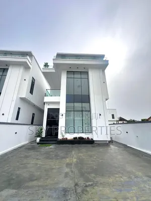 5bdrm Duplex in Vgc for sale