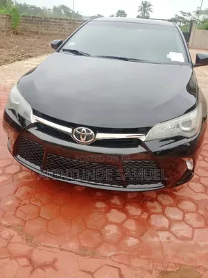 Toyota Camry 2016 Black