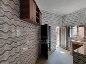 2bdrm Apartment in Radio Estate, Port-Harcourt for rent