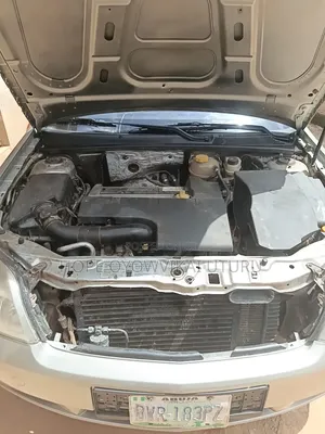 Opel Vectra 2005 Gold