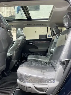 Toyota Highlander Platinum 2021 Blue
