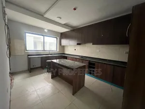 4bdrm Duplex in Admiralty, Lekki Phase 1 for rent