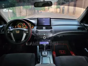 Honda Accord 2010 Silver