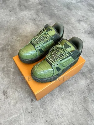 Louis Vuitton With Original Box Size: 40-45 Price:
