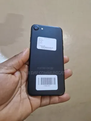 Apple iPhone 7 32 GB Black