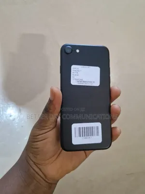 Apple iPhone 7 32 GB Black