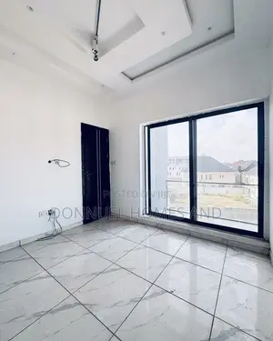 2bdrm Block of Flats in Ologolo for rent