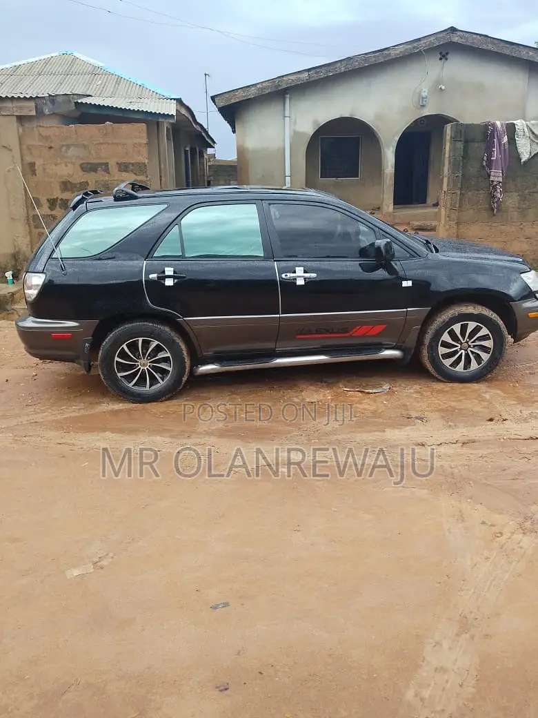 Lexus RX 300 2WD 2002 Black