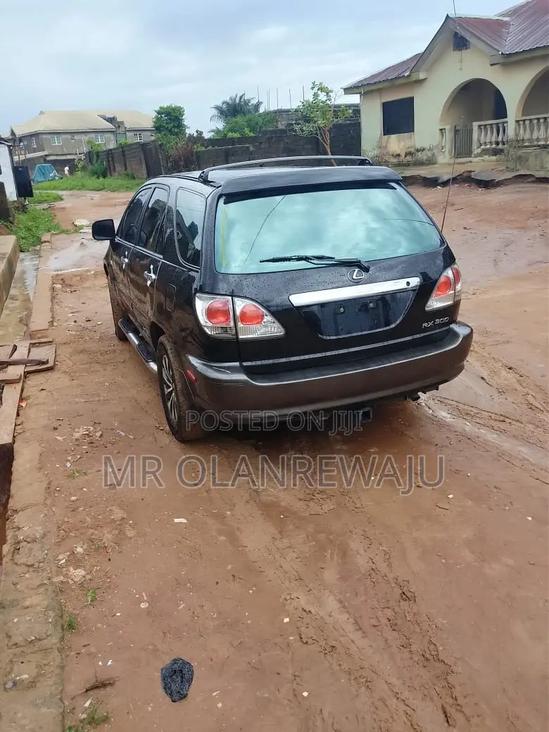 Lexus RX 300 2WD 2002 Black