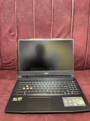 Laptop MSI 16GB AMD Ryzen 5 SSD 512GB