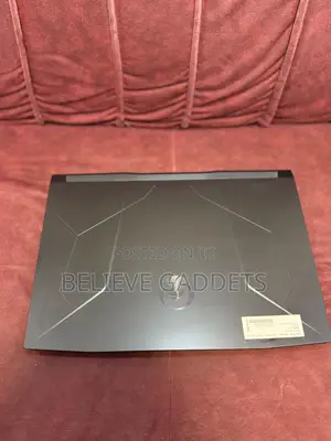 Laptop MSI 16GB AMD Ryzen 5 SSD 512GB