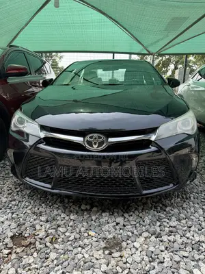 Toyota Camry 2016 Black