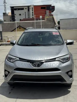 Toyota RAV4 Platinum AWD (2.5L 4cyl 6A) 2017 Silver