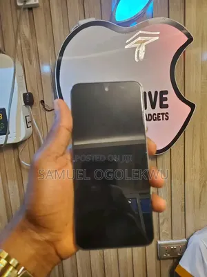 Infinix Smart 9 64 GB Silver