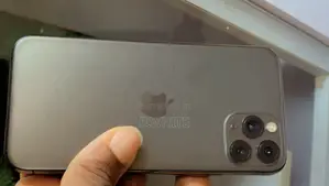 Apple iPhone 11 Pro 64 GB Gray