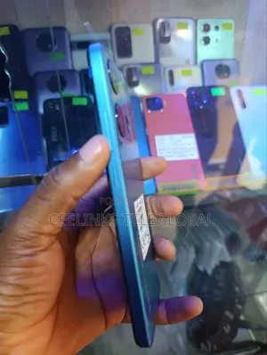 Infinix Smart 7 64 GB Gray