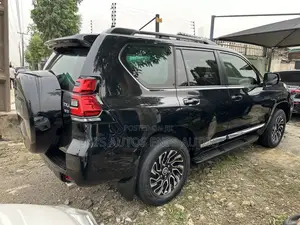 Toyota Land Cruiser Prado 4.0 Petrol TX-L 2012 Black
