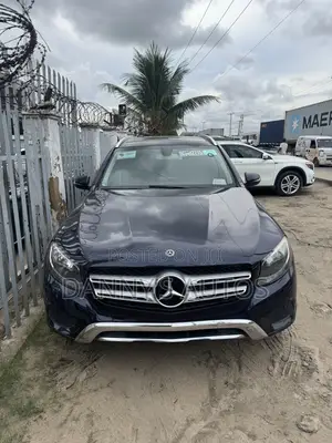 Mercedes-Benz GLC-Class 2016 Blue