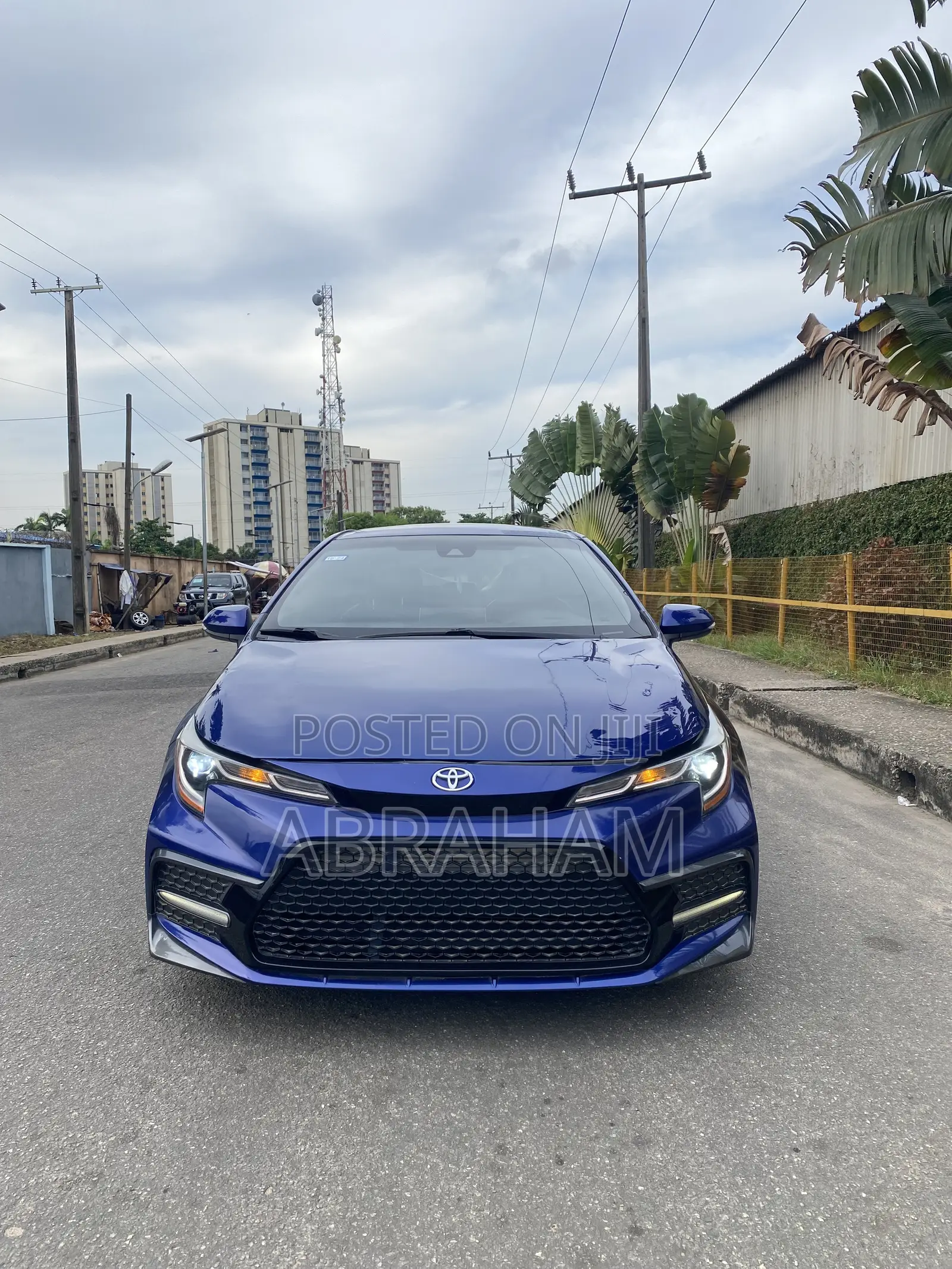 Toyota Corolla SE 2020 Blue