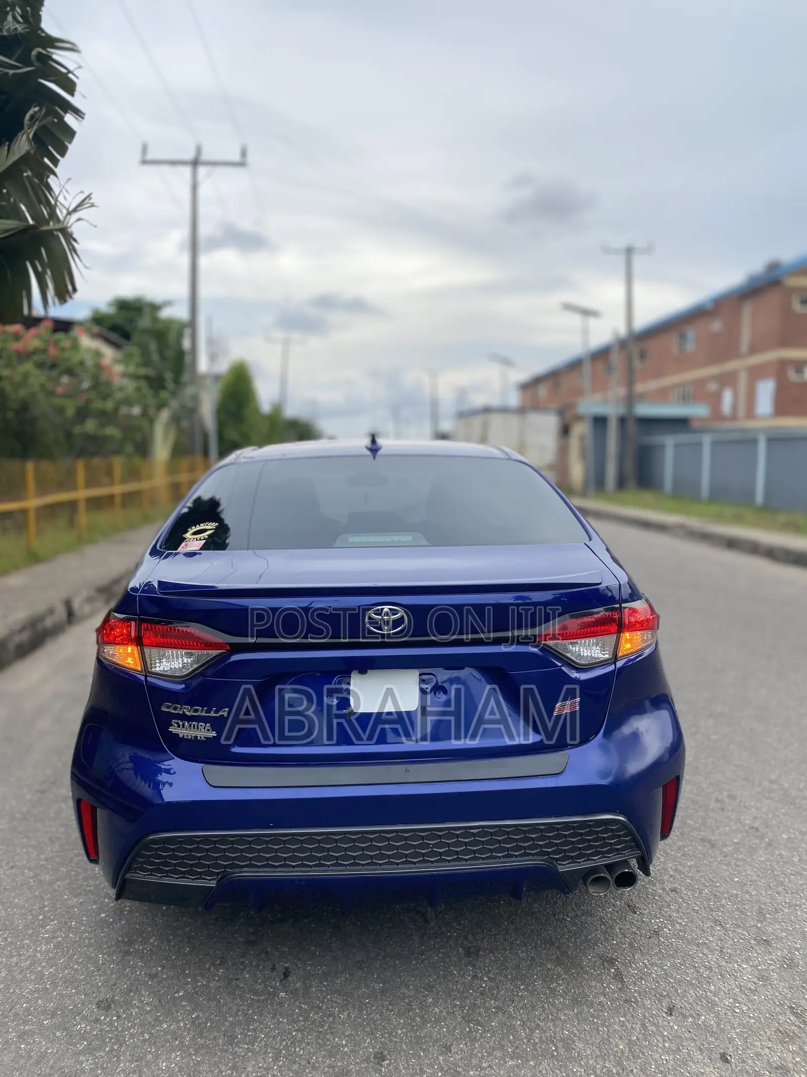 Toyota Corolla SE 2020 Blue