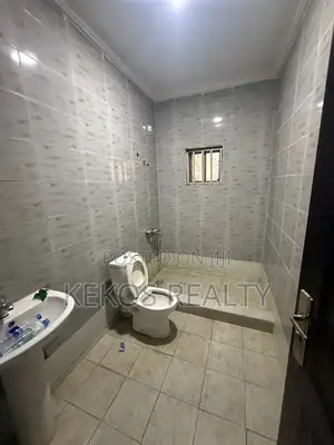 2bdrm Block of Flats in Wuse for rent