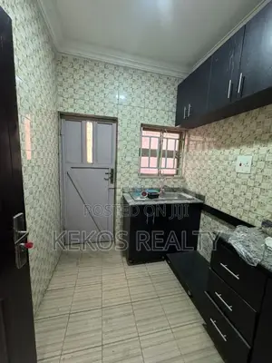 2bdrm Block of Flats in Wuse for rent