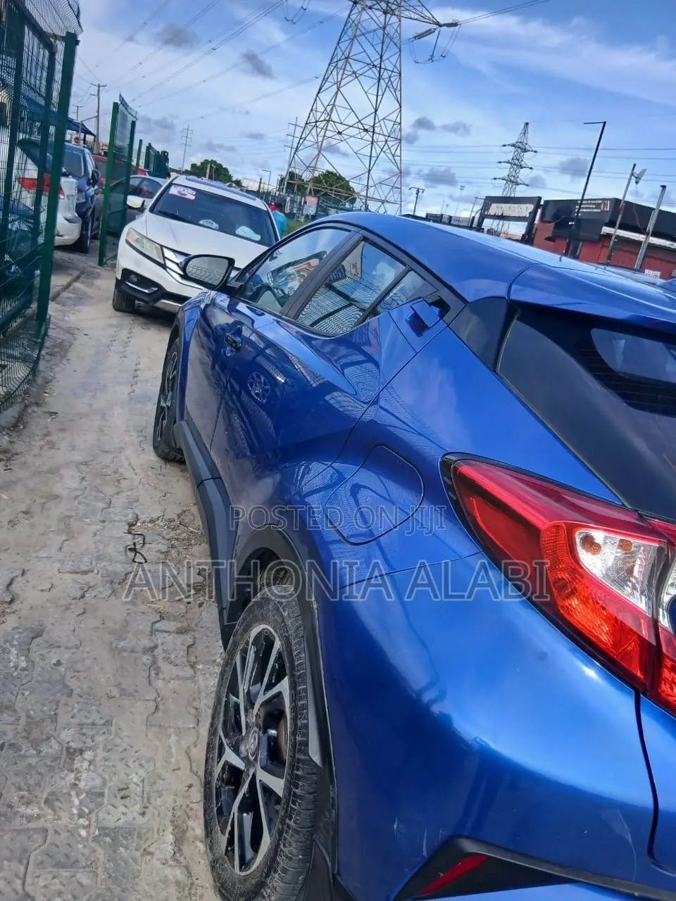 Toyota C-HR 2018 Blue