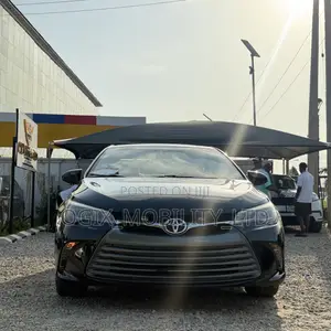 Toyota Camry XLE 4dr Sedan (3.5L 6cyl 6A) 2015 Black