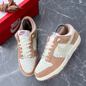 Original Nike Sb Dunk Curry —- Latest Drop