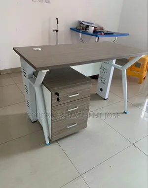 Quality 1.2 Meters Executive Office Table With Extension.