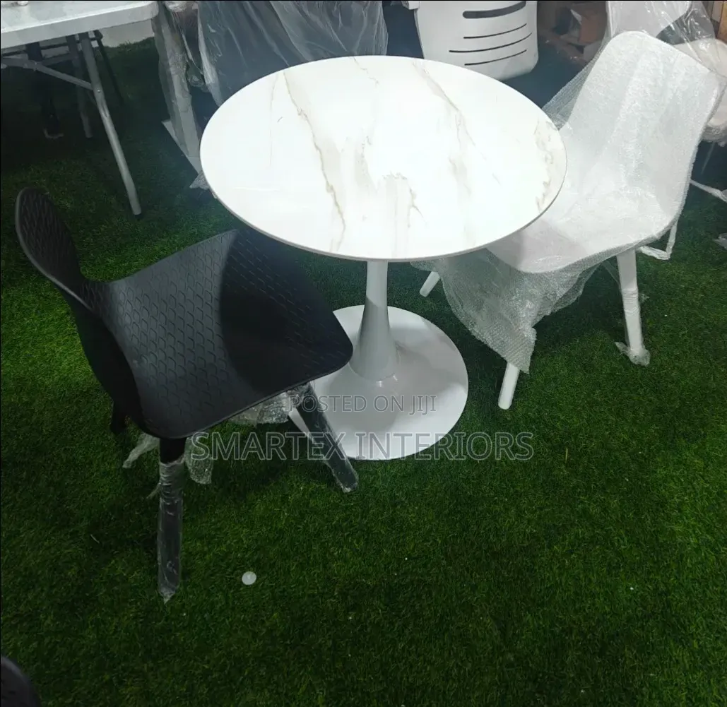 Round Marble Top Table With Chairs