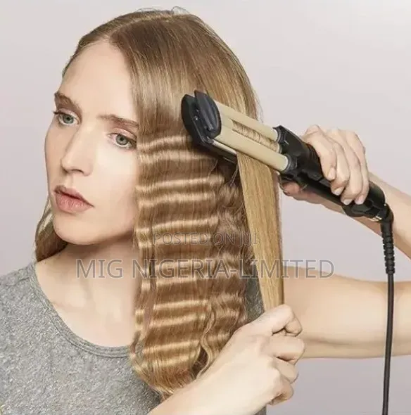 Hair Curler With 3 Barrel
