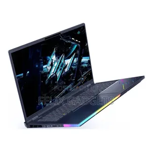 New Acer Predator Helios 18 PH18-71 64GB Intel Core Ultra 9 SSD 2T