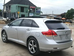 Toyota Venza V6 2011 Silver