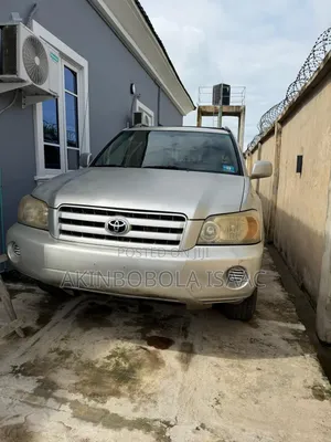 Toyota Highlander 2004 Silver