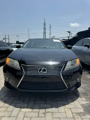 Lexus ES 2014 Black