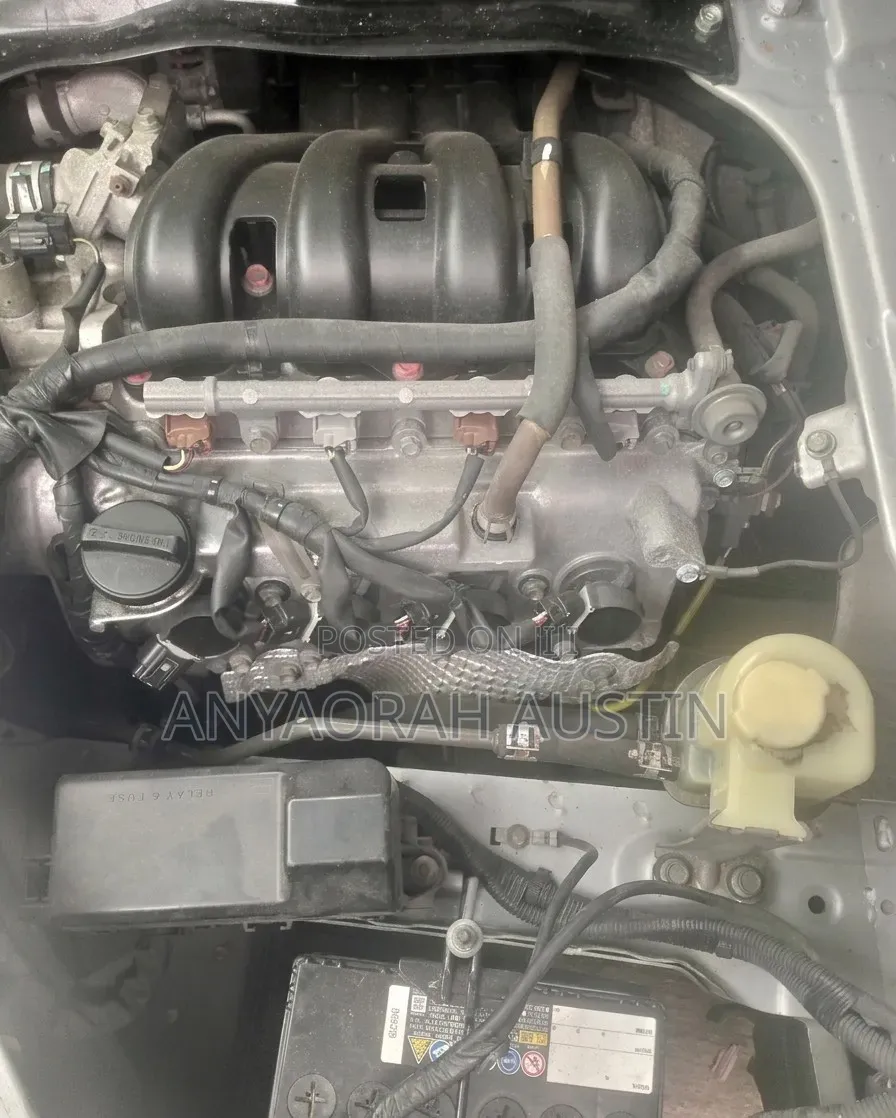 Toyota HiAce 2007 Grey