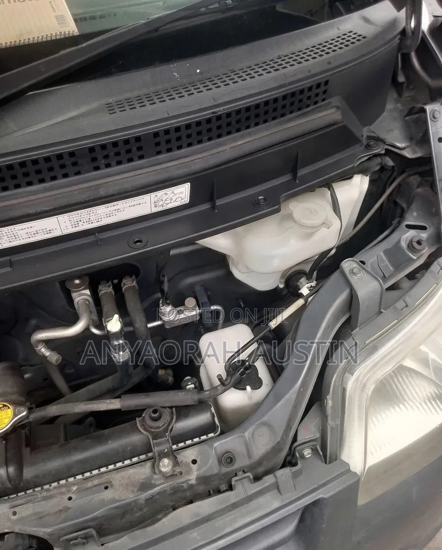 Toyota HiAce 2007 Grey