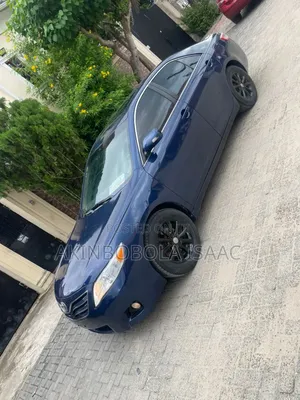 Toyota Camry XLE V6 4dr Sedan (3.5L 6cyl 6A) 2011 Blue