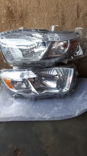 Toyota Highlander 2008 Headlamp (Left/Right) – Clean Durable