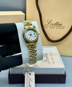 Scottie Female Tiny Strap Watch
