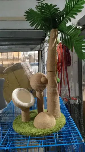 Luxury Palm Cat Tree