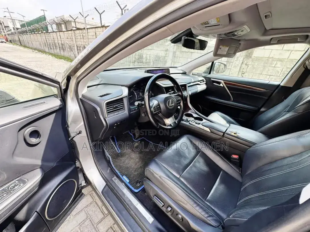 Lexus RX 2018 Gold