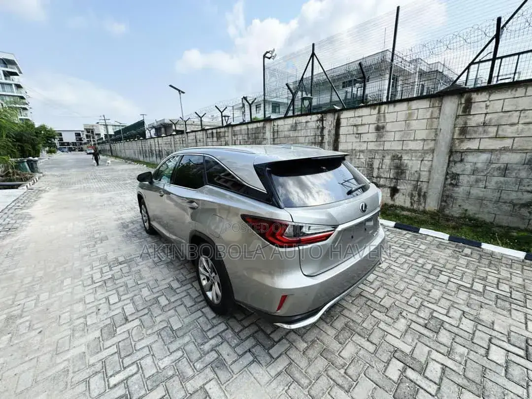 Lexus RX 2018 Gold