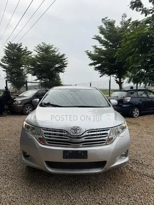 Toyota Venza 2012 Silver