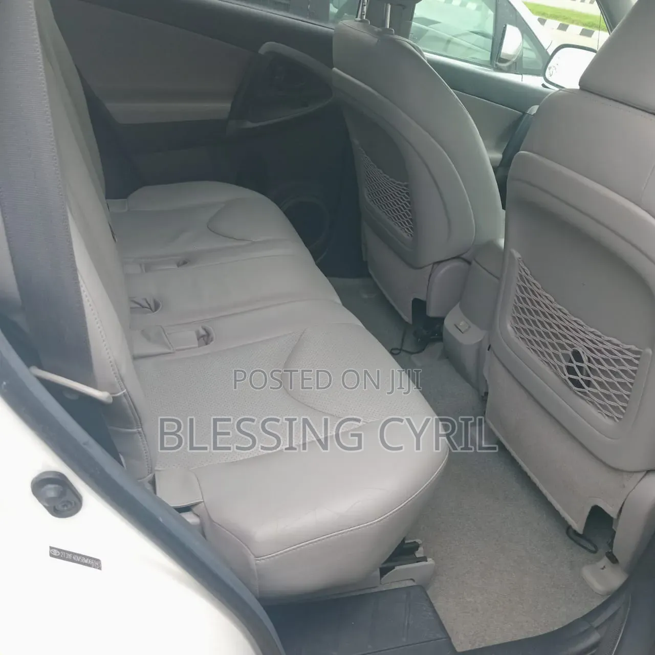 Toyota RAV4 2012 White