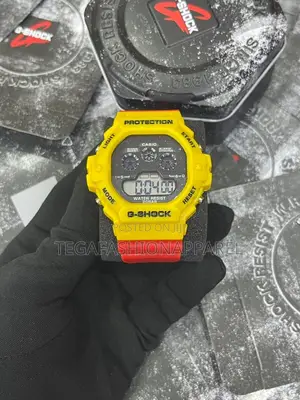 Casio G-Shock Model:Dw-5900 Rubber Strap Watch